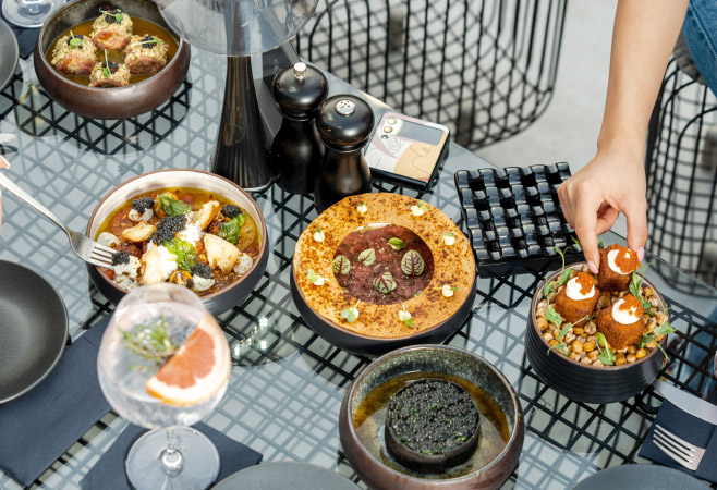 Budget-friendly restaurants and local eateries in Dubai