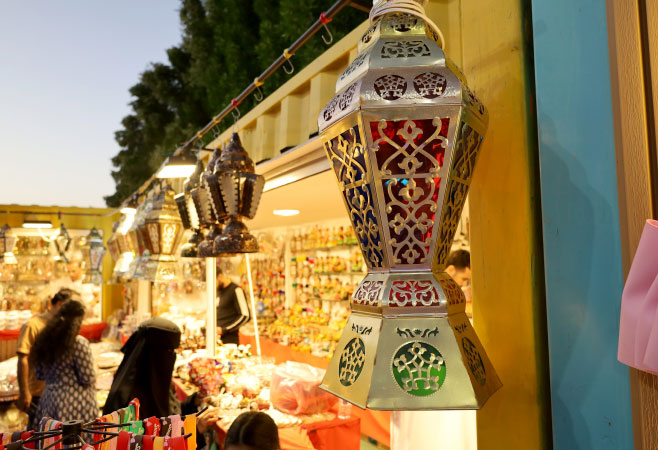 Dubai January sale and Dubai Shopping Festival shopping experience