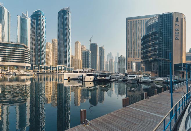 Wear in Dubai in March